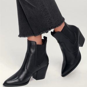 Steve Madden Chelsea boots